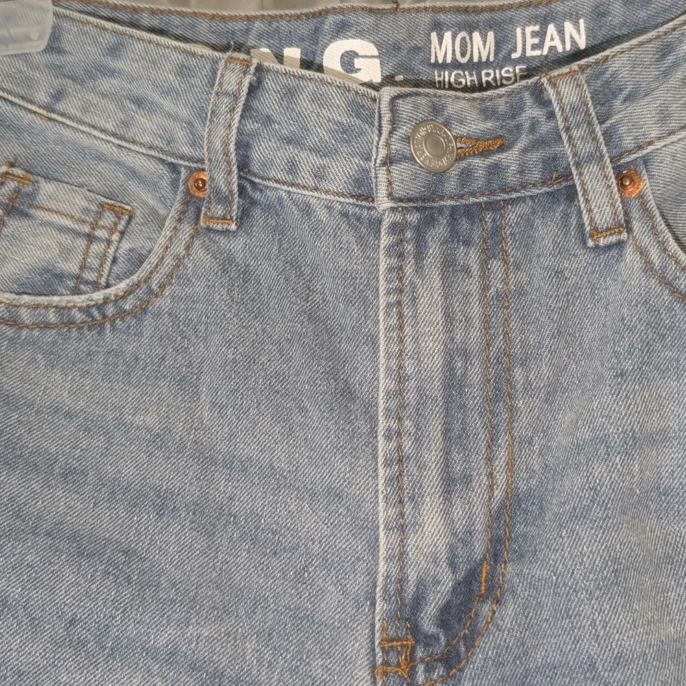 S.O.N.G. Mom Hi-Rise Distressed Jeans Women's‎ Size 00 Waist 23